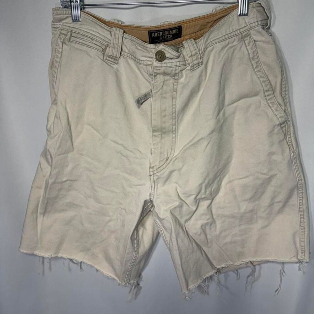 Vintage Abercrombie & Fitch Men's Cargo Cream Shorts Size 33
